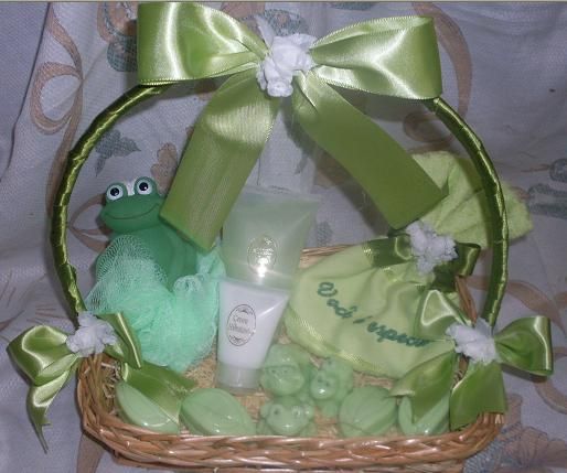 Cesta Sapinho + Toalha Personalizada